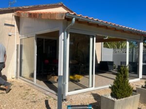 Fermeture de terrasse en aluminium à Jumilhac Le Grand par Menuiseries Gauthier